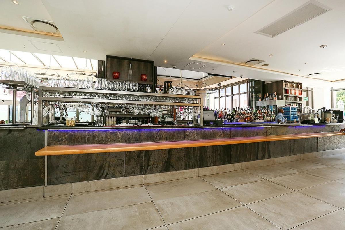 305 Sandton Skye Johannesburg Exteriör bild