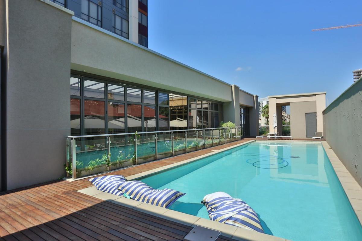 305 Sandton Skye Johannesburg Exteriör bild